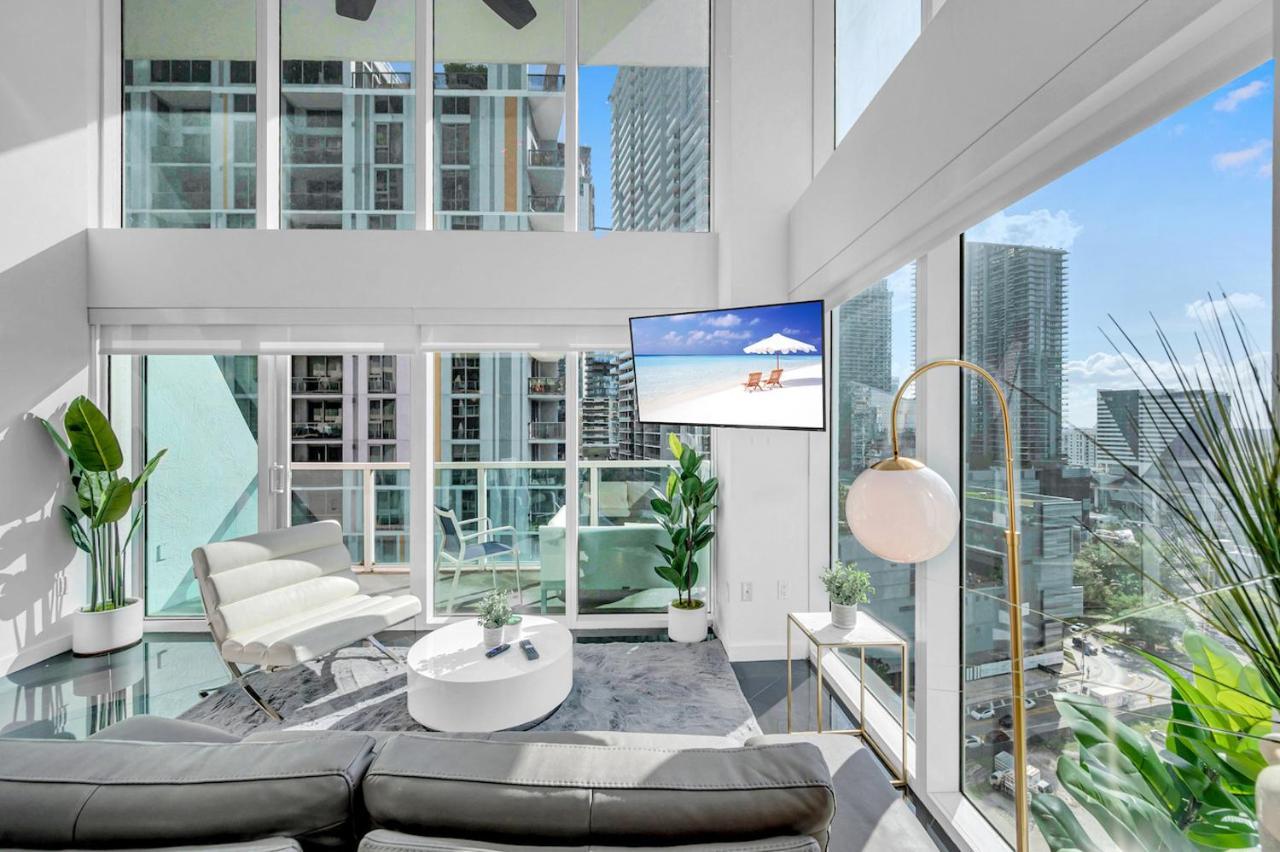 Iconic 2 Bedroom Loft Brickell-Stunning Views Miami Exterior photo